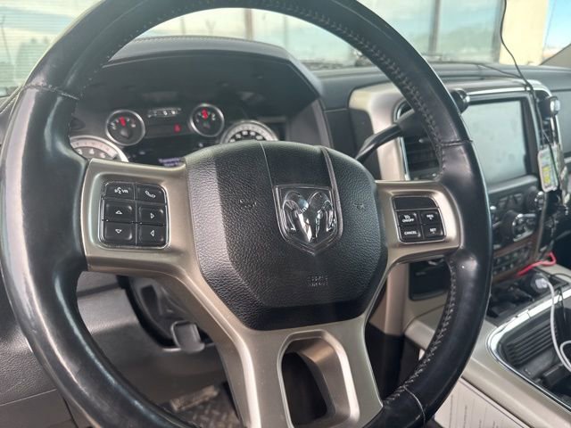 Used 2016 RAM 3500 Laramie w/ Convenience Group image 3