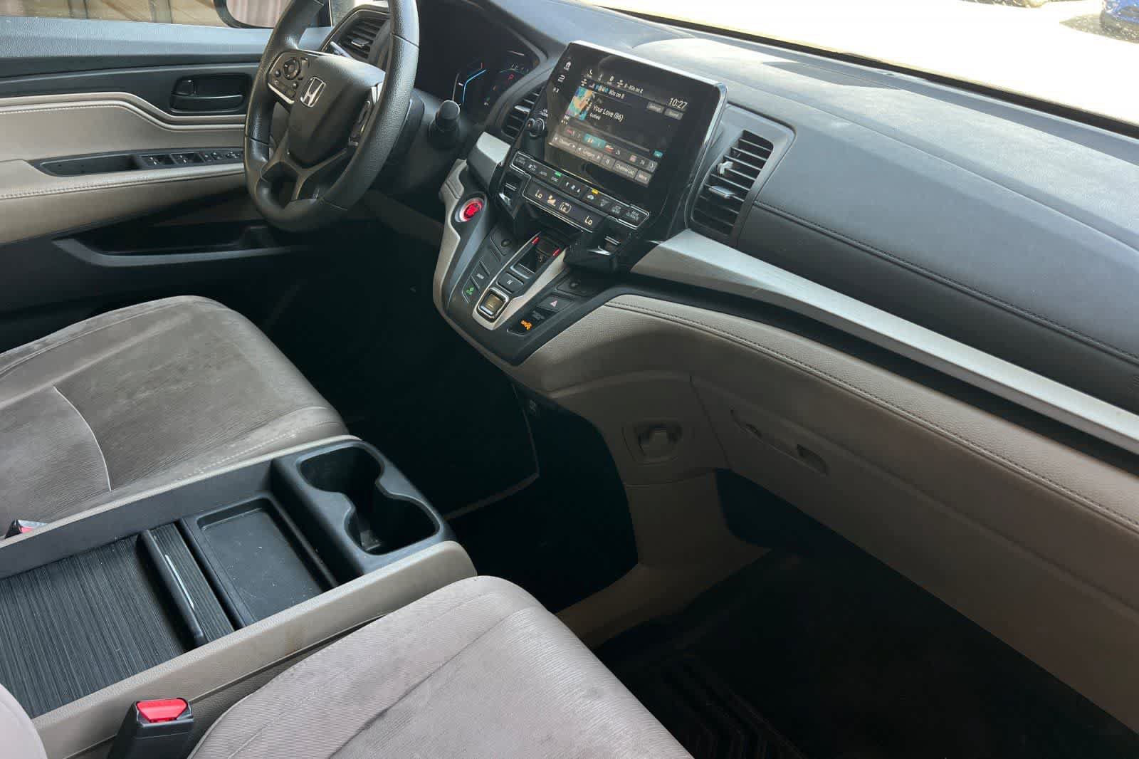 Used 2019 Honda Odyssey EX image 17