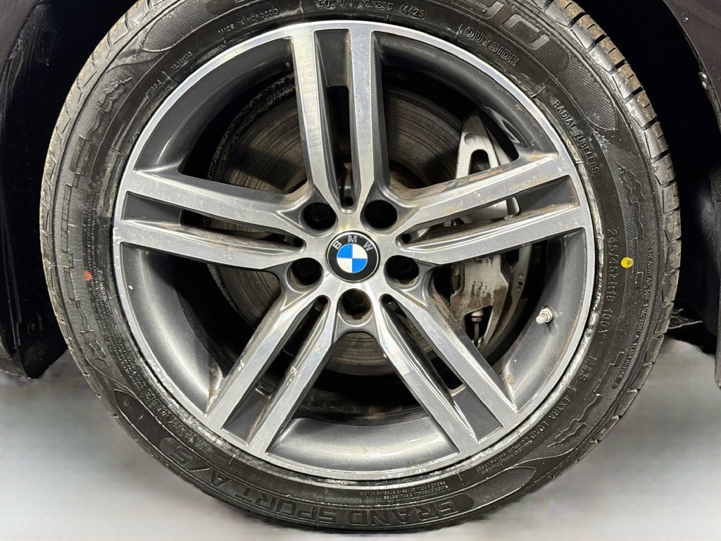 Used 2021 BMW 540i xDrive w/ Premium Package AWD/4WD image 37