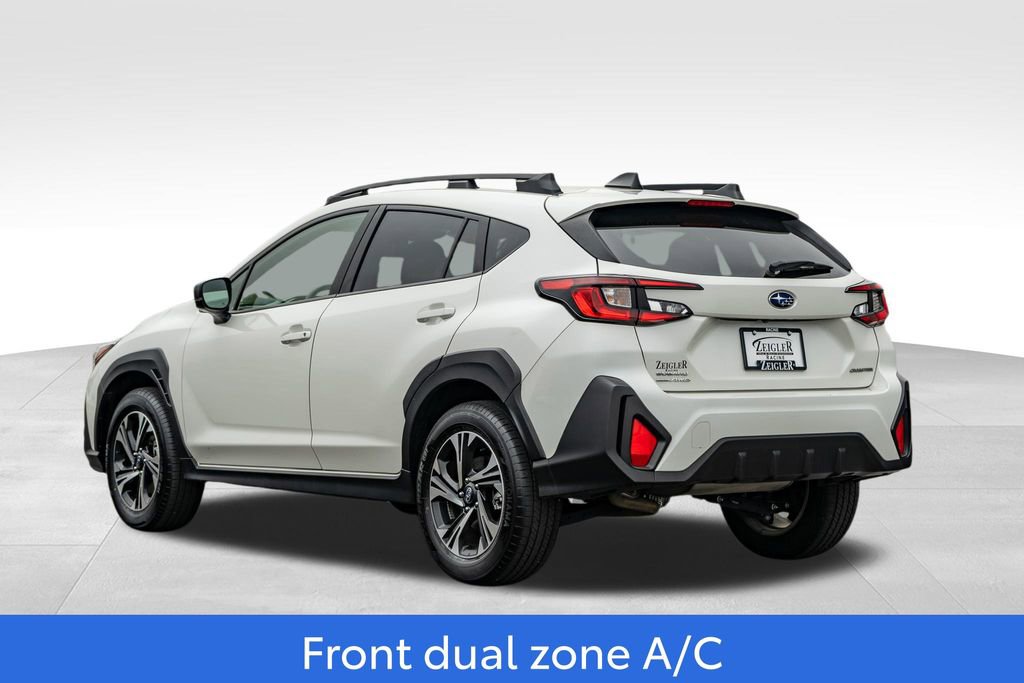 Used 2024 Subaru Crosstrek 2.0i Premium image 5