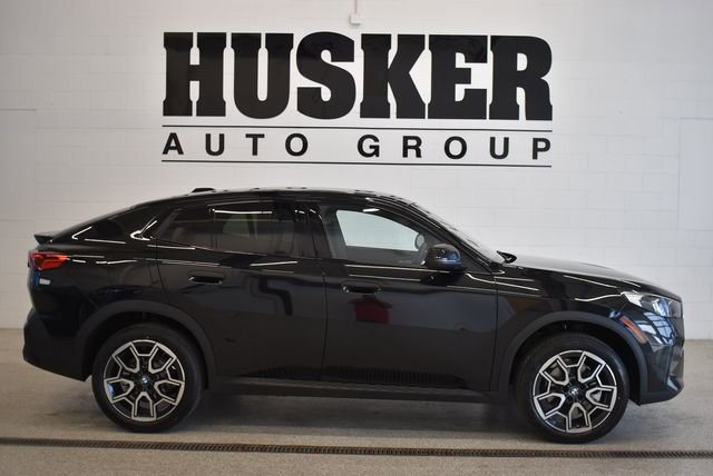 New 2026 BMW X2 xDrive28i w/ Technology Package image 2