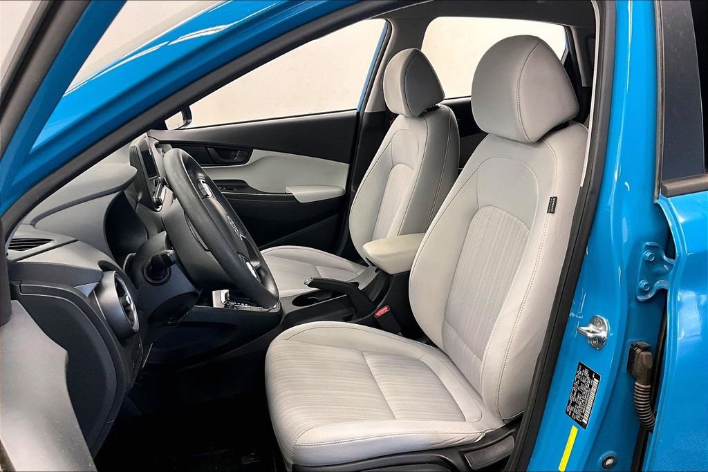 Used 2022 Hyundai Kona SEL w/ Cargo Package image 21