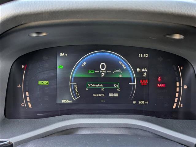 Used 2025 Toyota Camry LE image 10