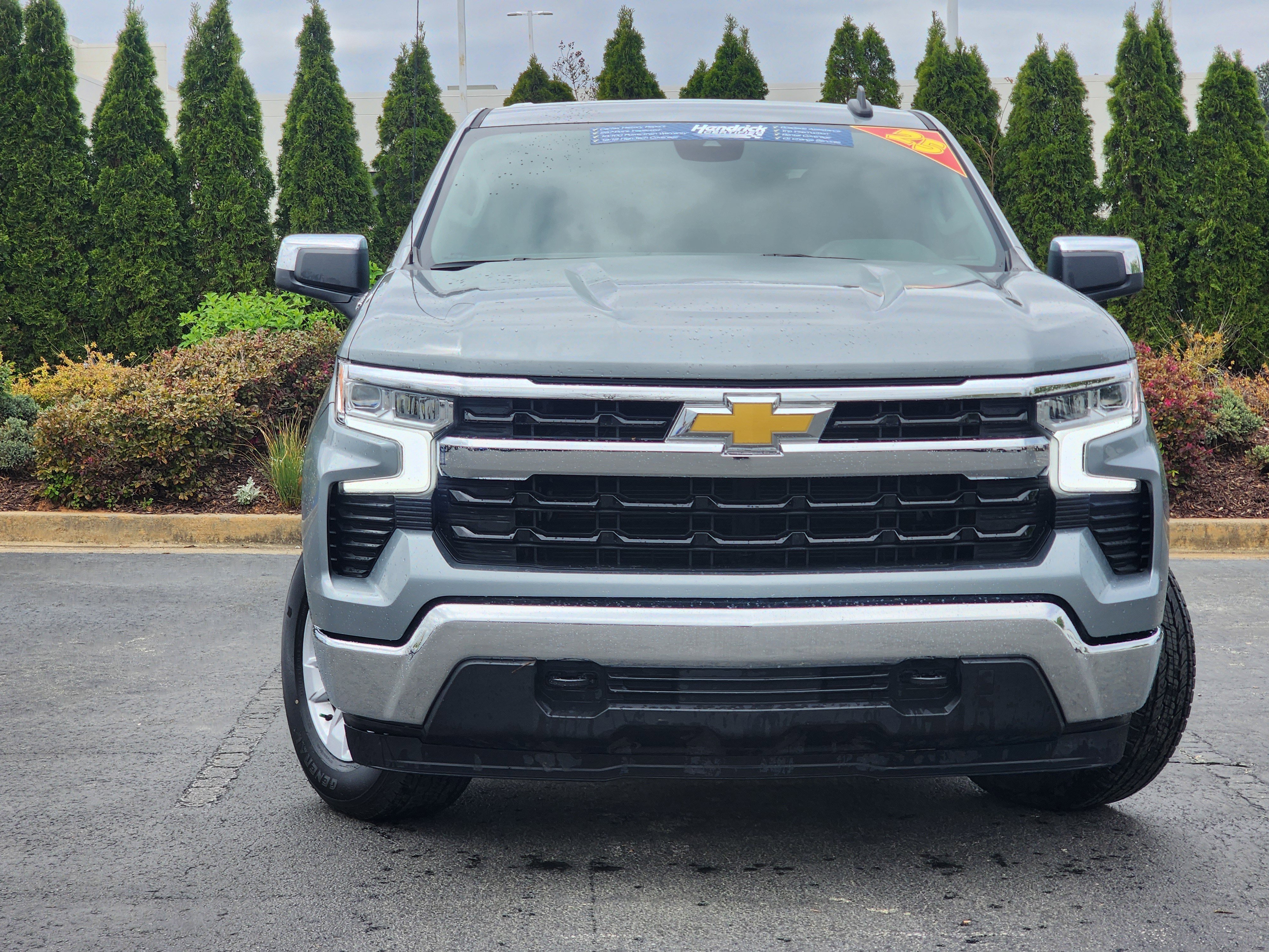 Used 2025 Chevrolet Silverado 1500 LT image 5