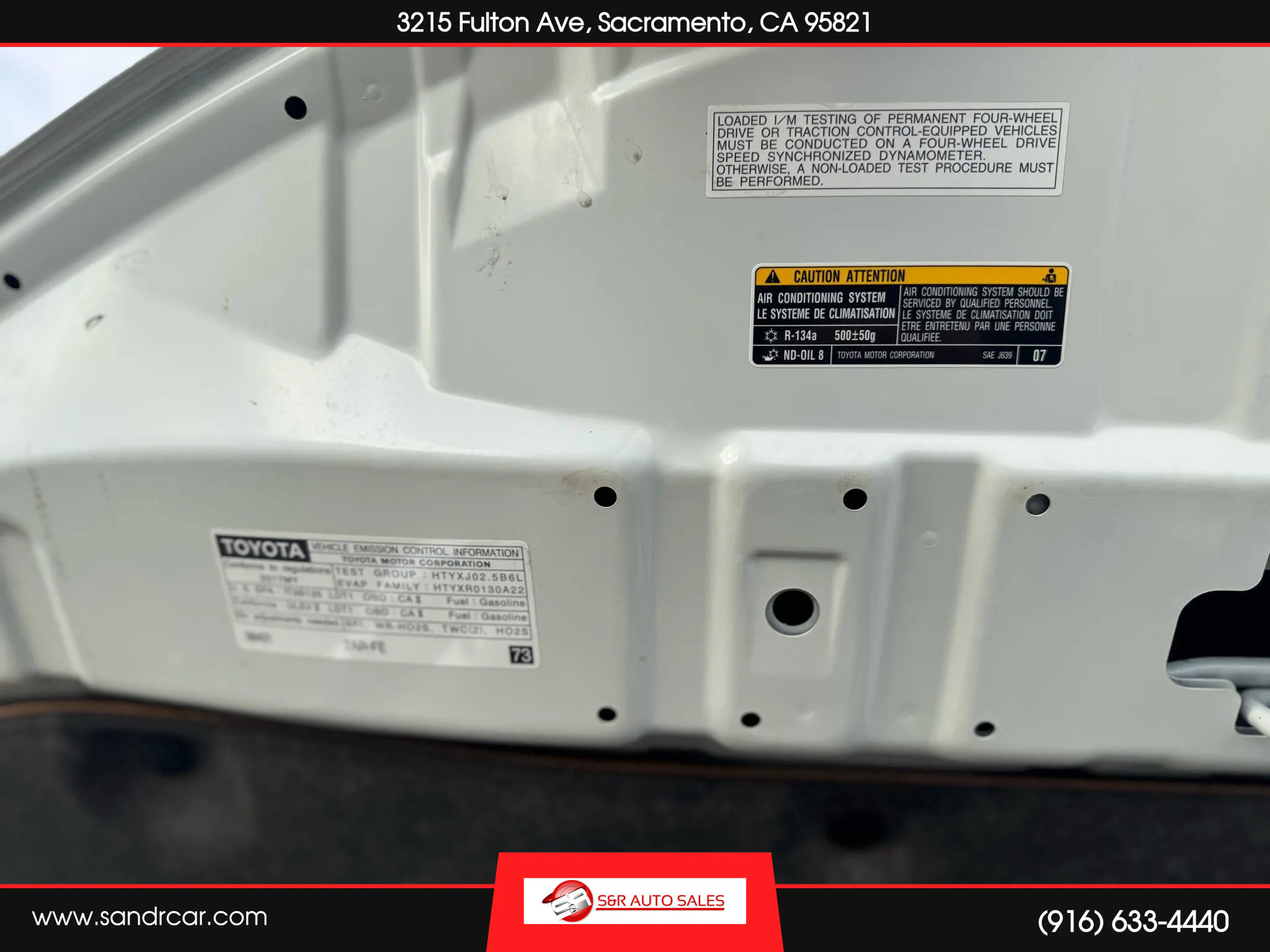 Used 2017 Toyota RAV4 LE w/ Carpet Mat Package image 24