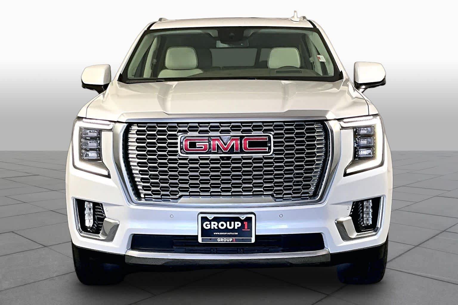 Used 2023 GMC Yukon Denali w/ Max Trailering Package AWD/4WD image 4