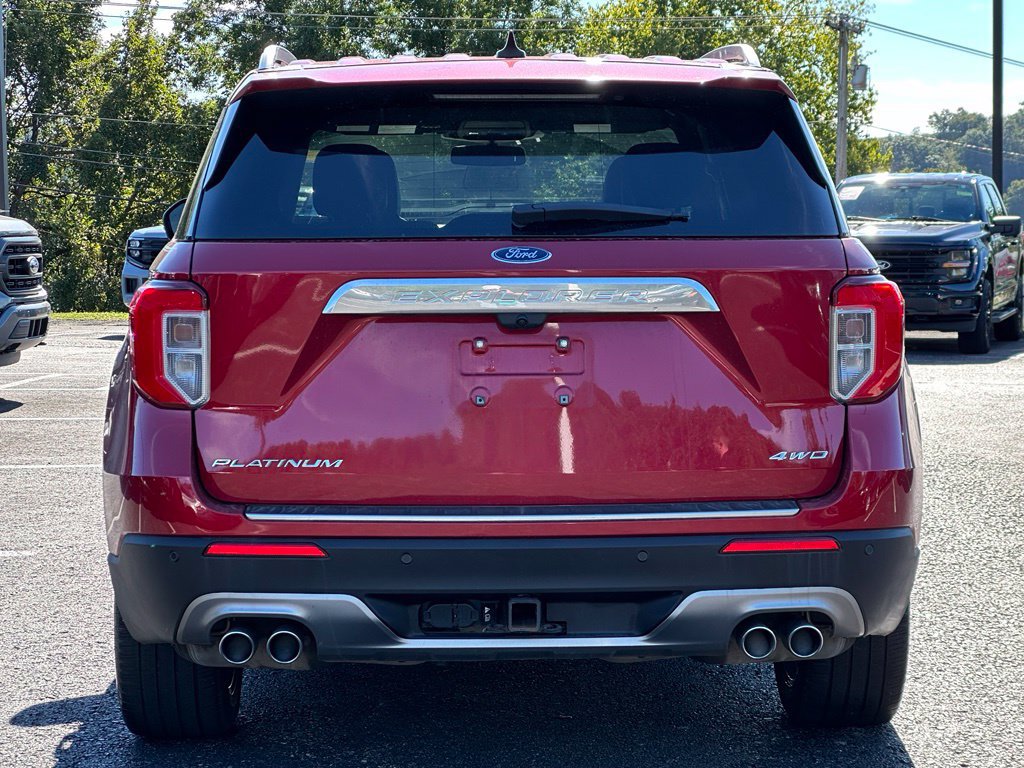 Used 2023 Ford Explorer Platinum w/ Technology Package AWD/4WD image 5