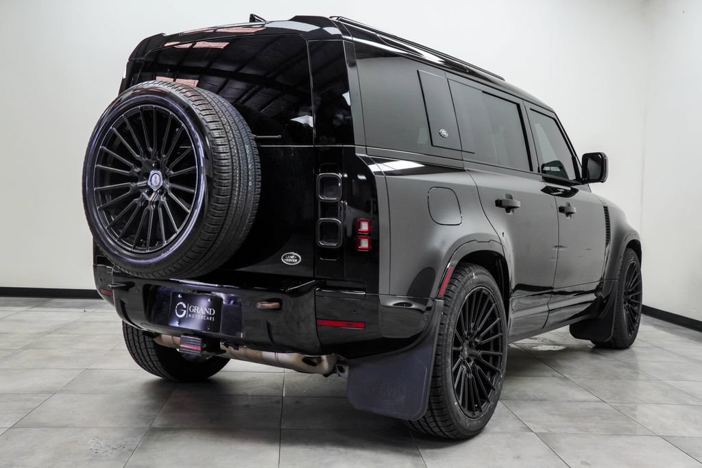 Used 2022 Land Rover Defender 110 X-Dynamic HSE AWD/4WD image 12