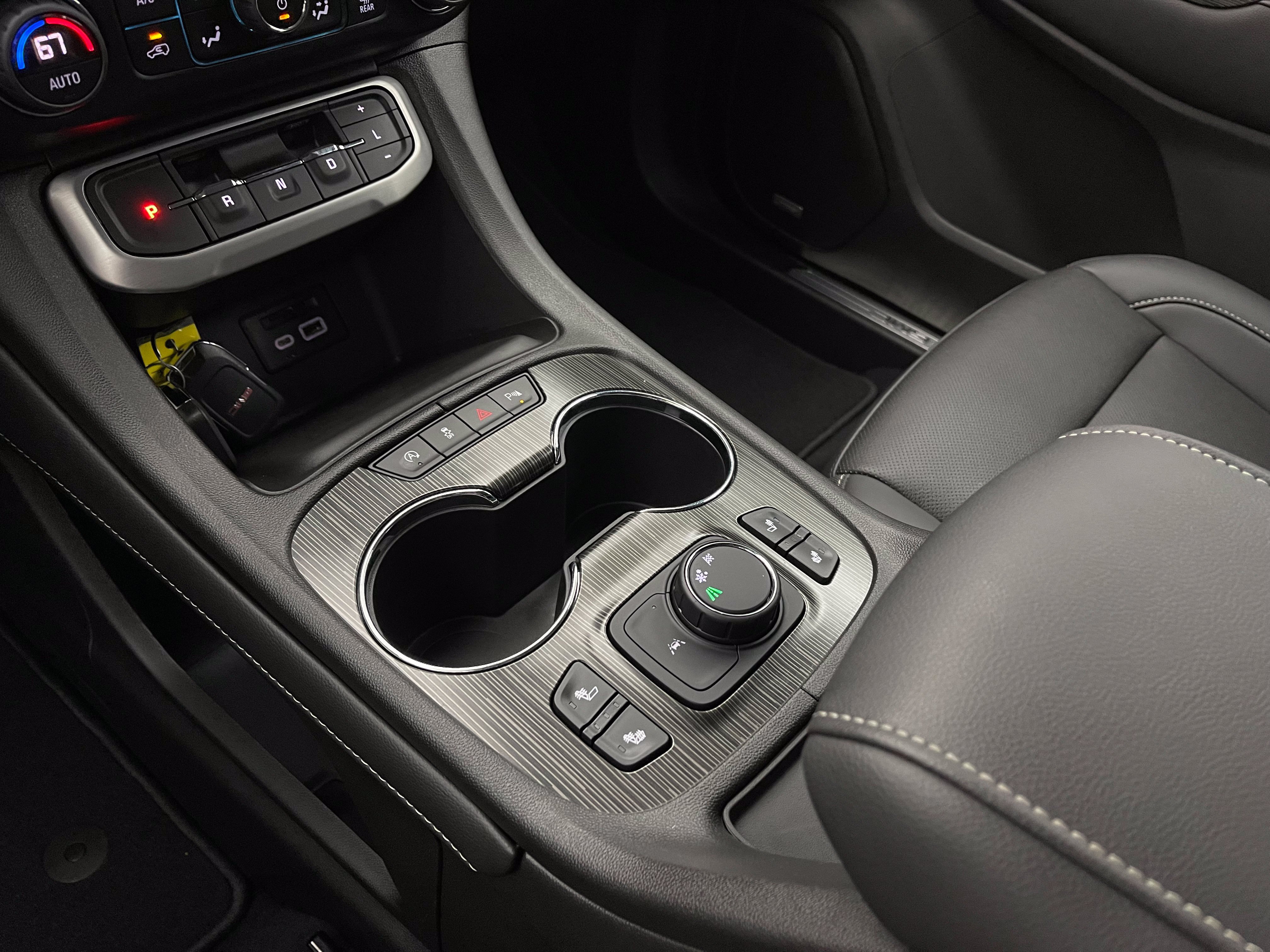 Used 2023 GMC Acadia SLT FWD image 28