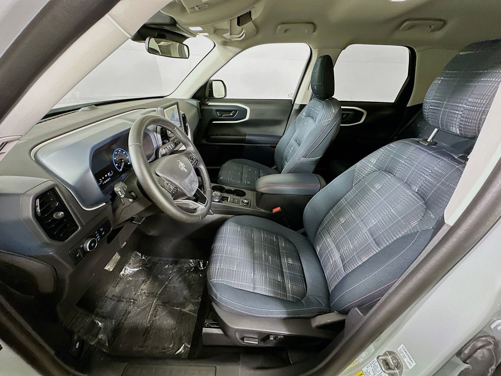 Used 2024 Ford Bronco Sport Heritage w/ Heritage Convenience Package image 15