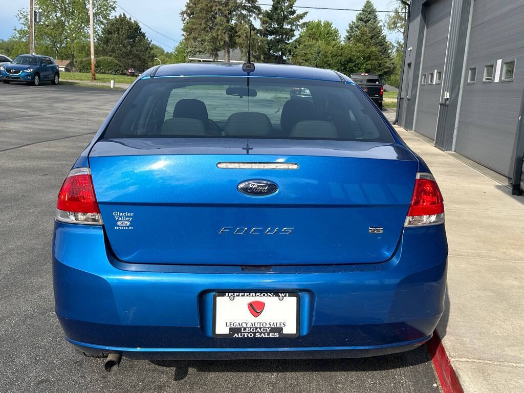 Used 2010 Ford Focus SE