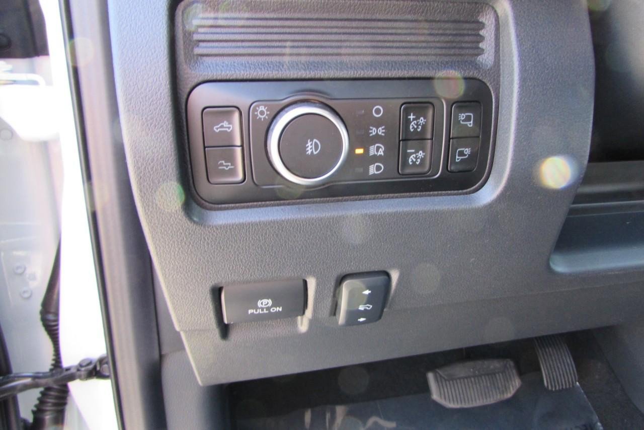 New 2025 Ford F250 Platinum image 21