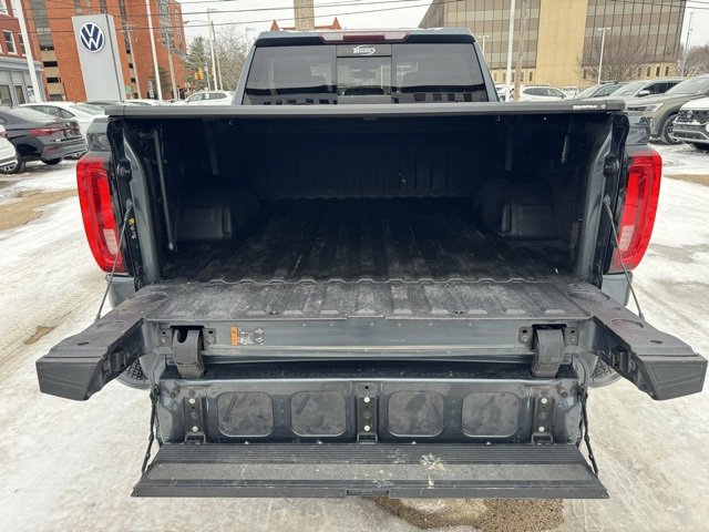 Used 2019 GMC Sierra 1500 SLT w/ SLT Premium Package image 9