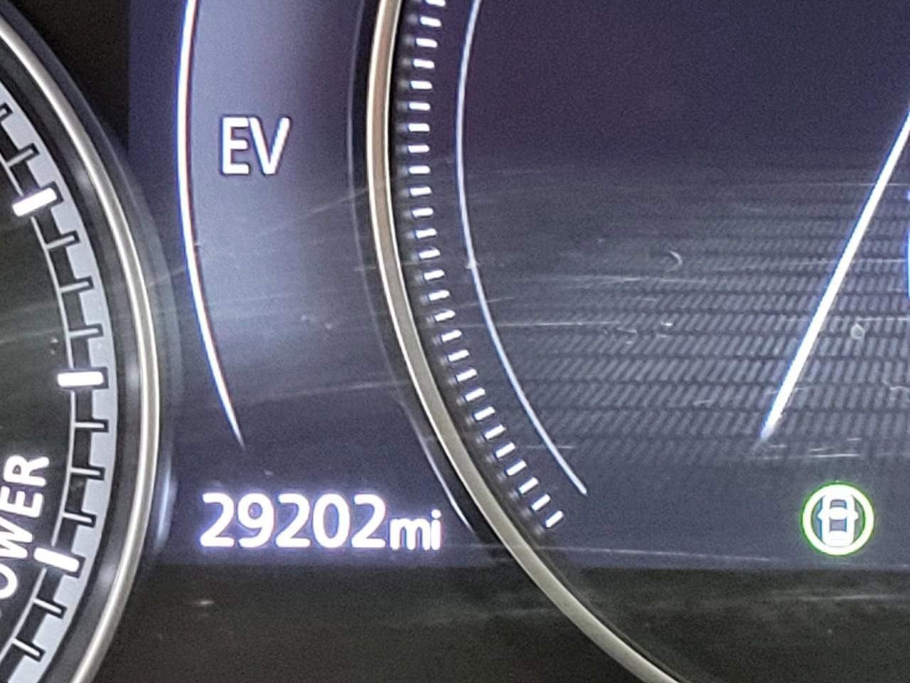 Used 2025 MAZDA CX-50 AWD 2.5 Hybrid w/ Premium Pkg image 3