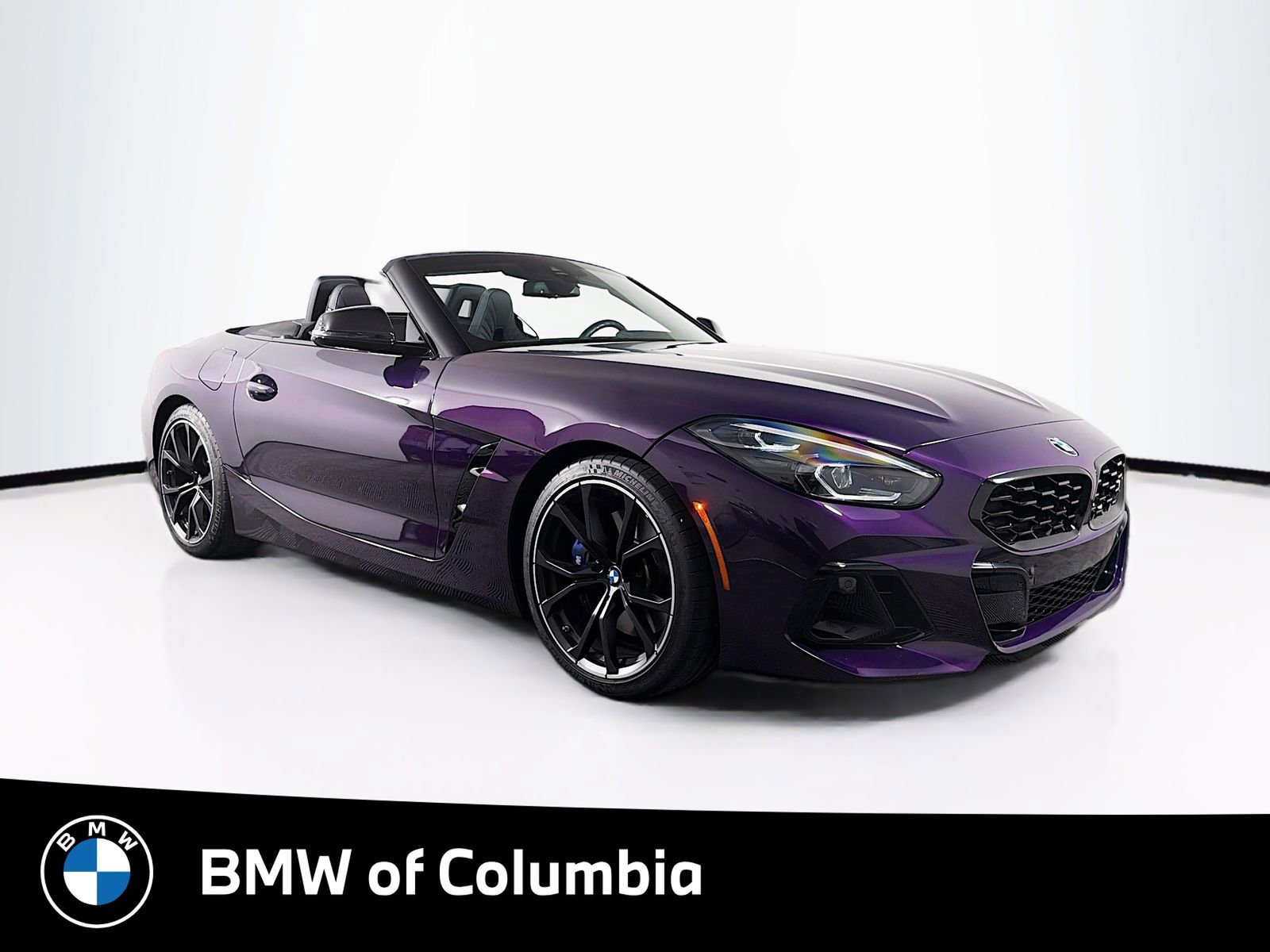 Used 2023 BMW Z4 M40i w/ Premium Package RWD image 1