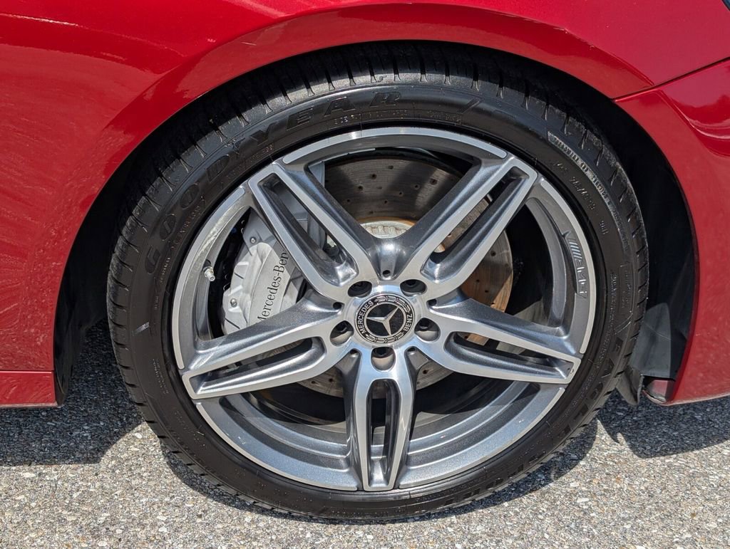 Used 2019 Mercedes-Benz E 300 image 18
