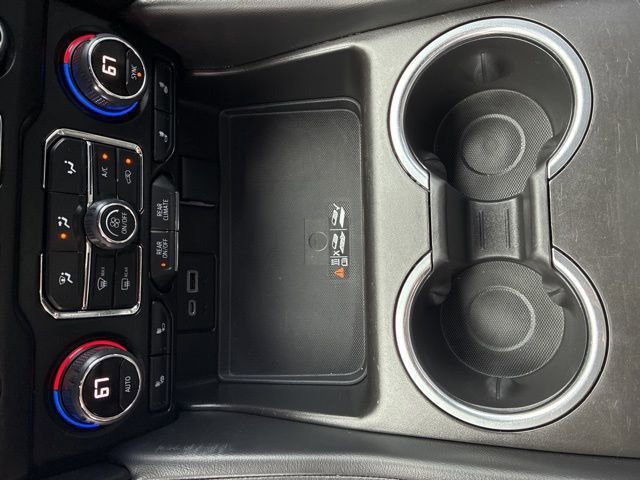 Used 2022 Chevrolet Tahoe RST w/ Luxury Package image 17