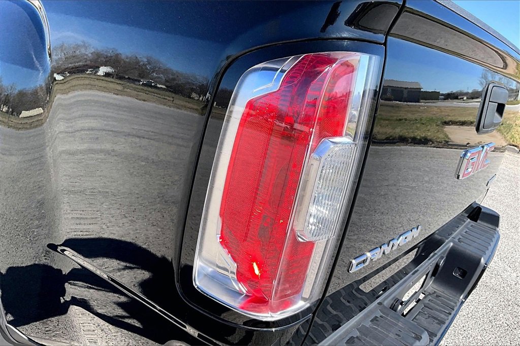 Used 2020 GMC Canyon Denali image 27