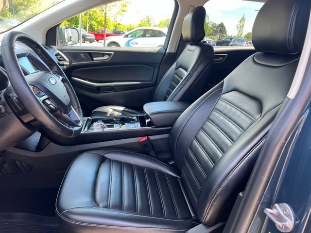 Used 2019 Ford Edge SEL w/ Equipment Group 201A AWD/4WD image 22