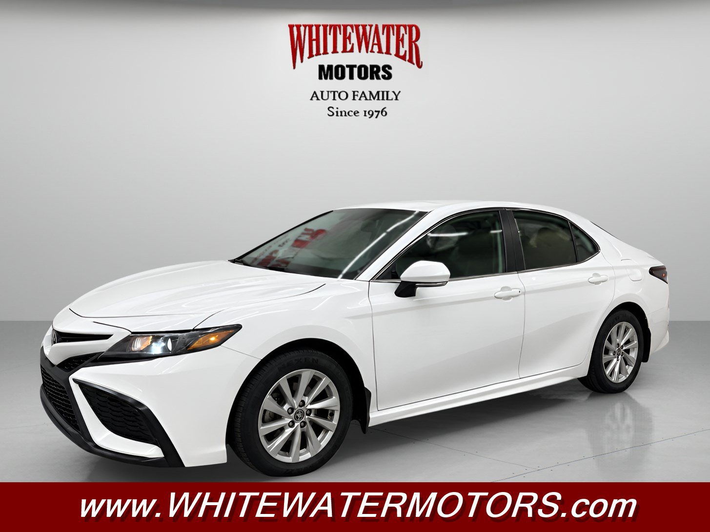 Used 2023 Toyota Camry SE