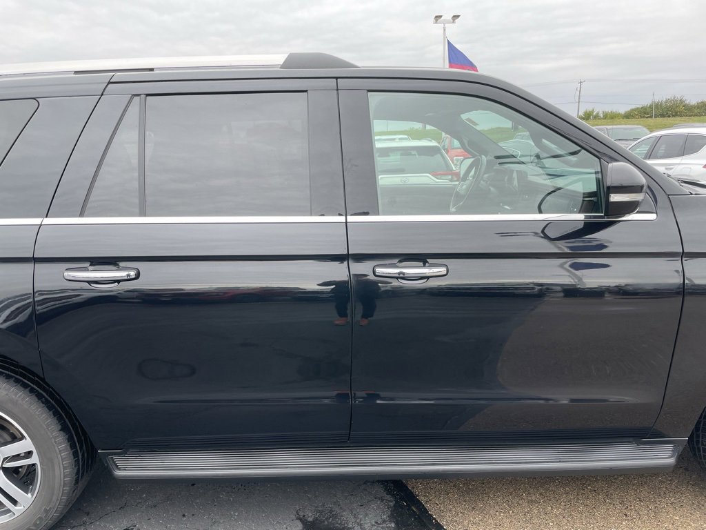Used 2024 Ford Expedition Max Limited image 32