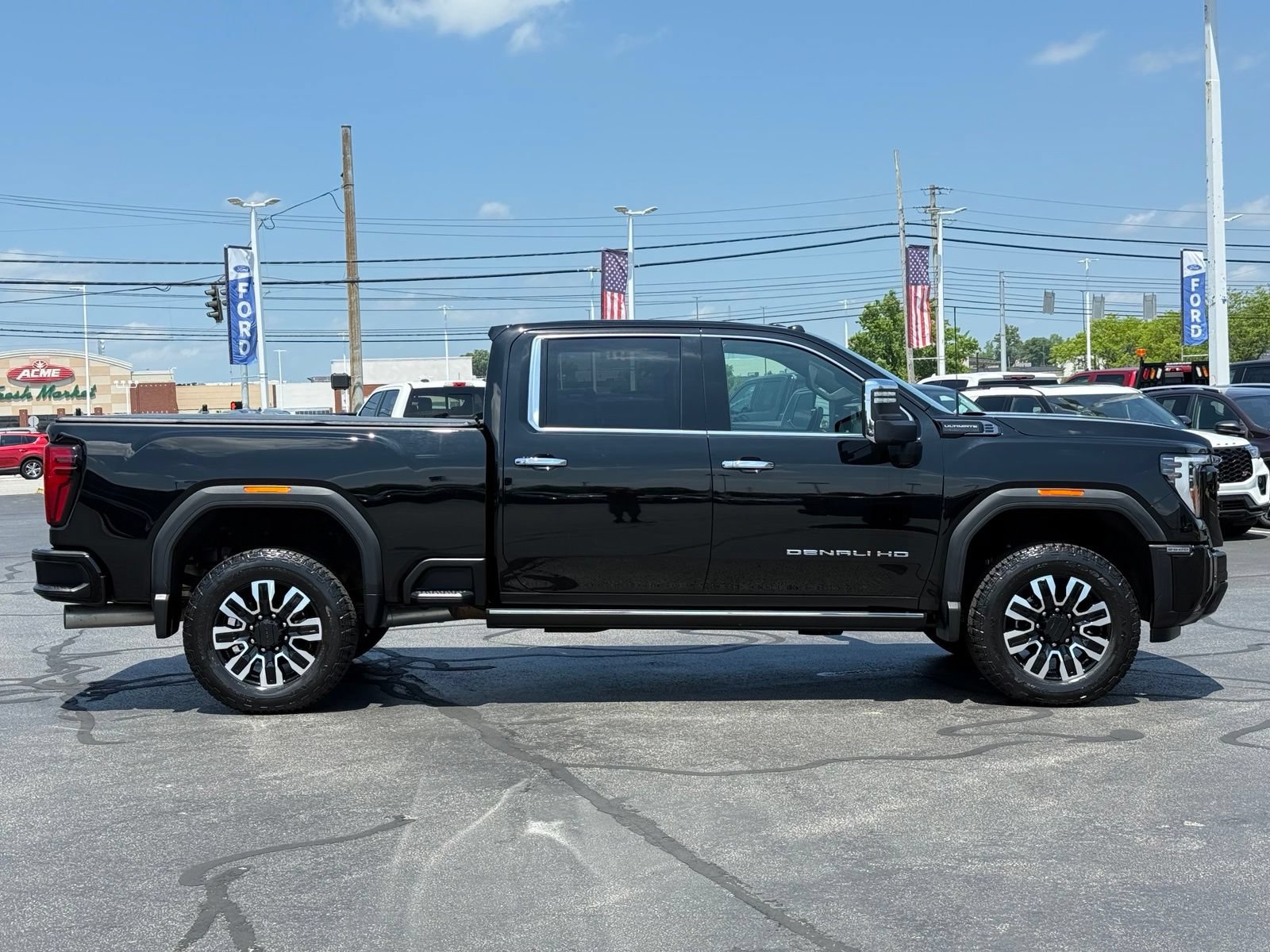 Used 2026 GMC Sierra 2500 Denali Ultimate w/ Max Trailering Package AWD/4WD image 3