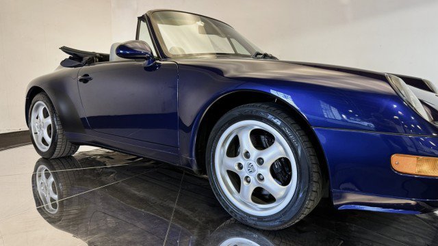Used 1996 Porsche 911 Cabriolet image 15