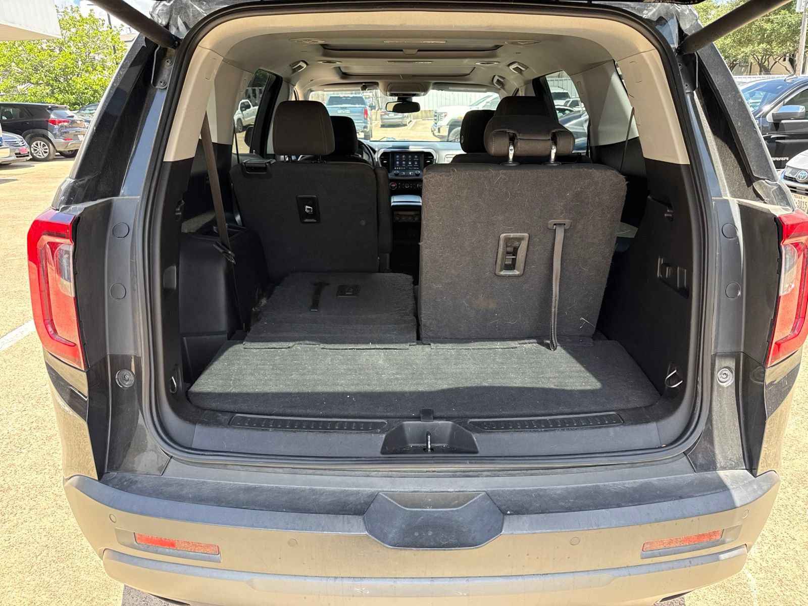 Used 2021 GMC Acadia AT4 w/ Trailering Package AWD/4WD image 10