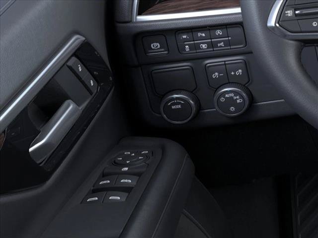 New 2026 Chevrolet Suburban LS RWD image 22