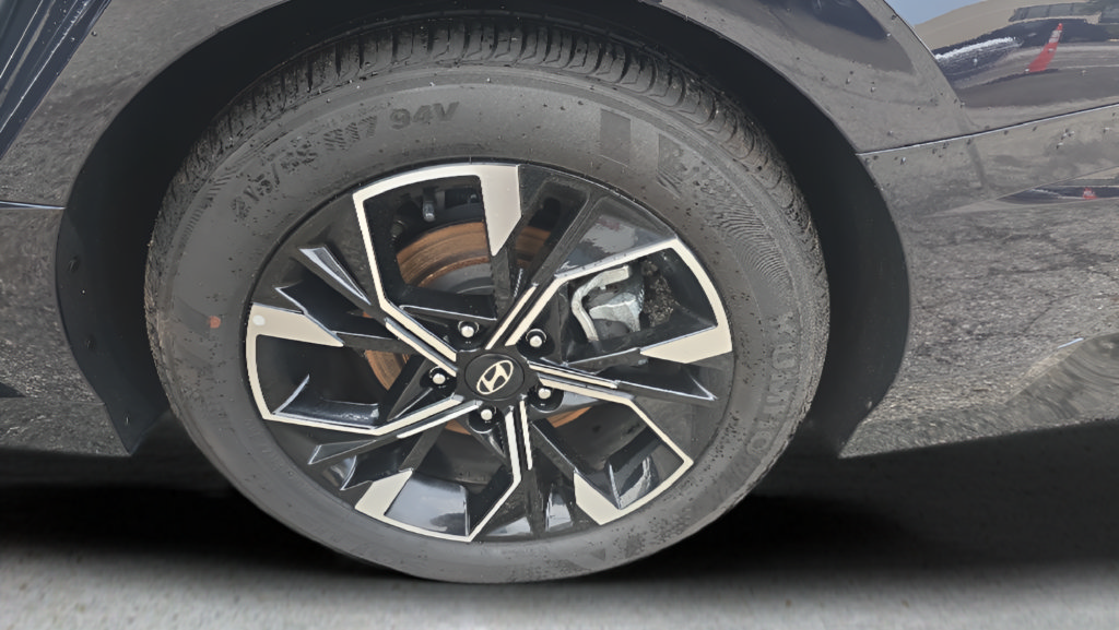 Used 2025 Hyundai Sonata SEL FWD image 30