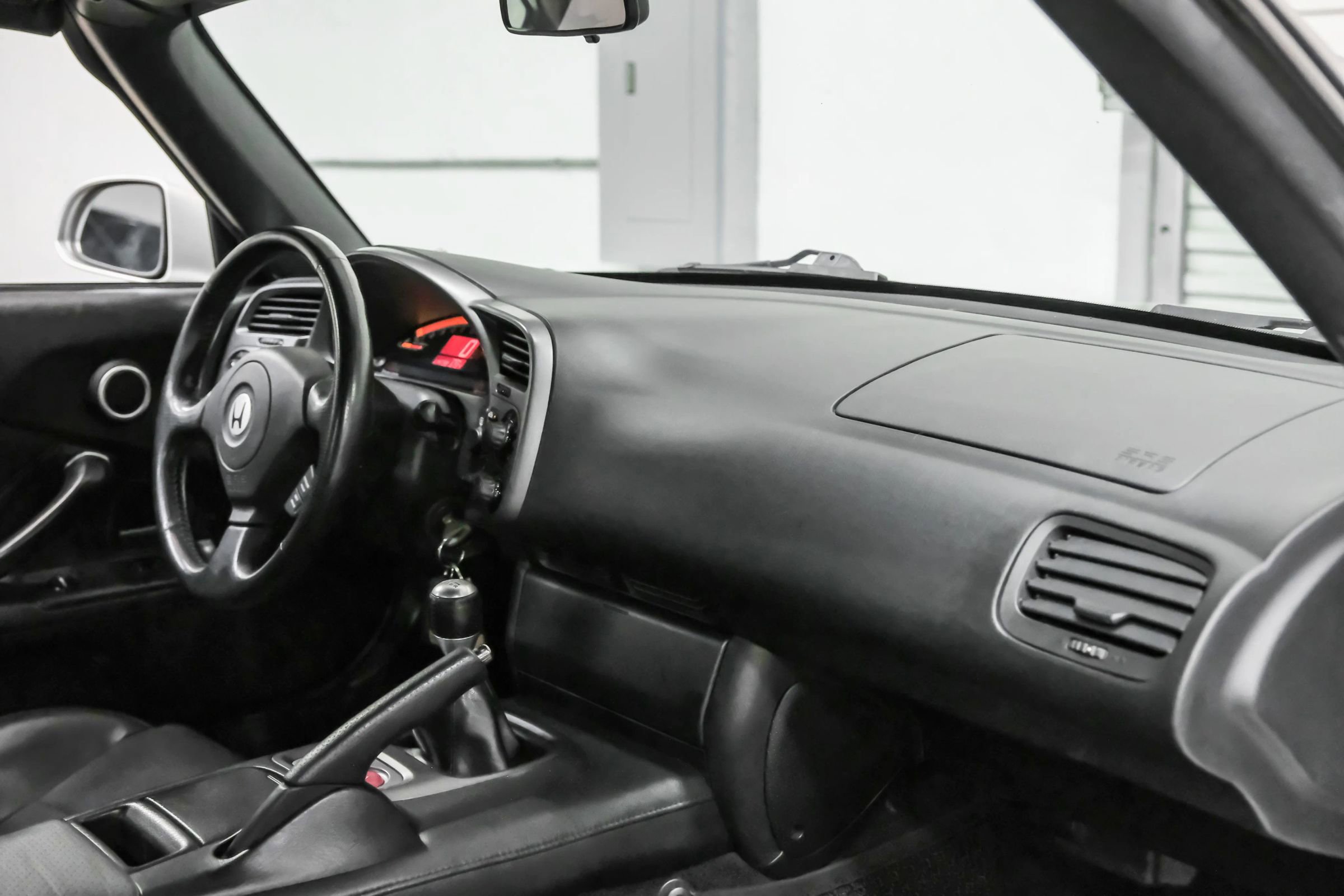 Used 2003 Honda S2000 image 14