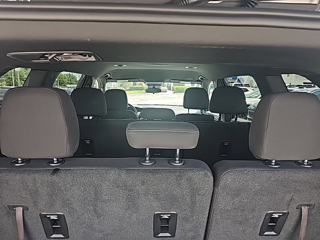 Certified 2025 GMC Acadia Elevation image 8