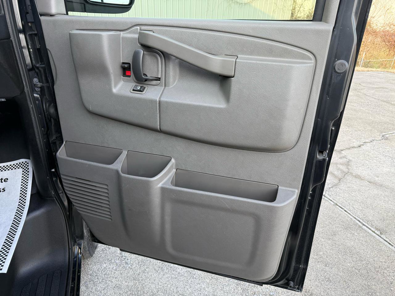 Used 2018 Chevrolet Express 2500 Work Van w/ Driver Convenience Package image 21