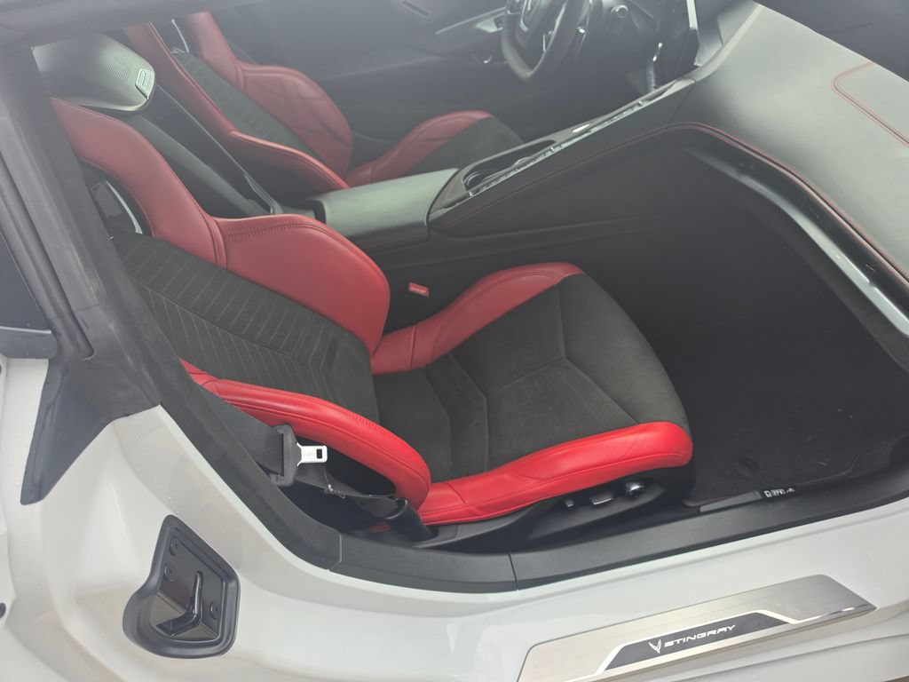 Used 2022 Chevrolet Corvette Stingray Premium Conv w/ Z51 Performance Package RWD image 21