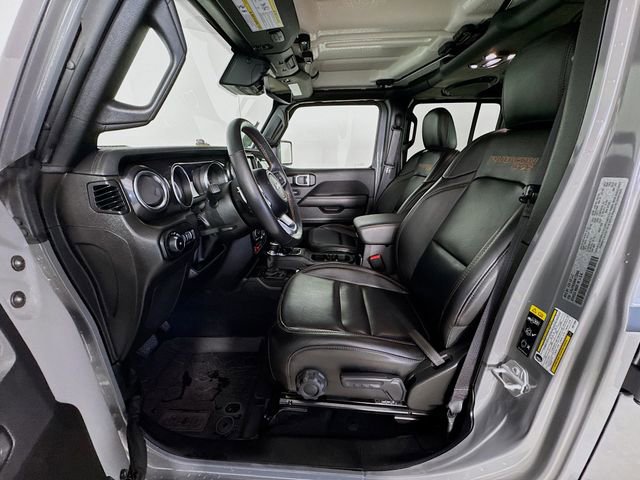 Used 2022 Jeep Wrangler Unlimited Rubicon w/ Dual Top Group AWD/4WD image 26