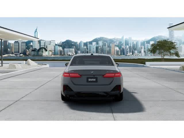 New 2027 BMW i5 xDrive40 AWD/4WD image 5