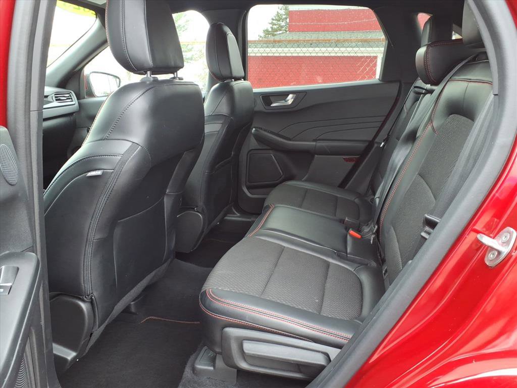 Certified 2023 Ford Escape ST-Line Select w/ Tech Pack #2 image 11