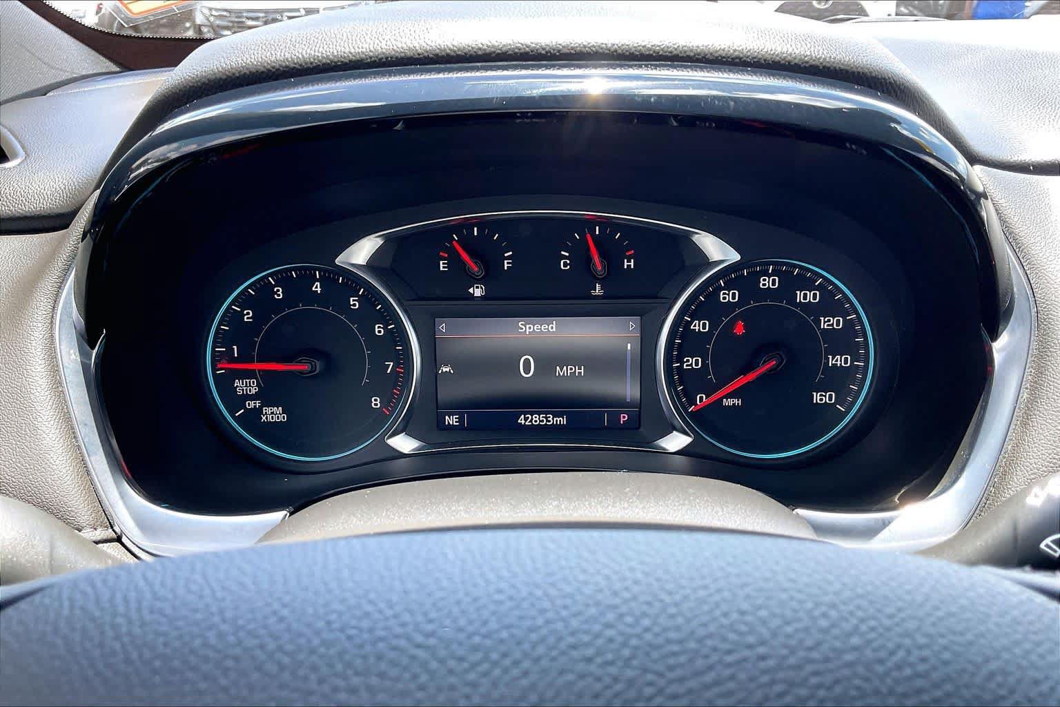 Used 2023 Chevrolet Traverse LT FWD image 20