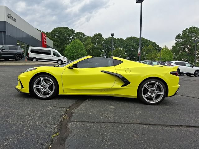 Used 2023 Chevrolet Corvette Stingray Coupe w/ Z51 Performance Package RWD image 8