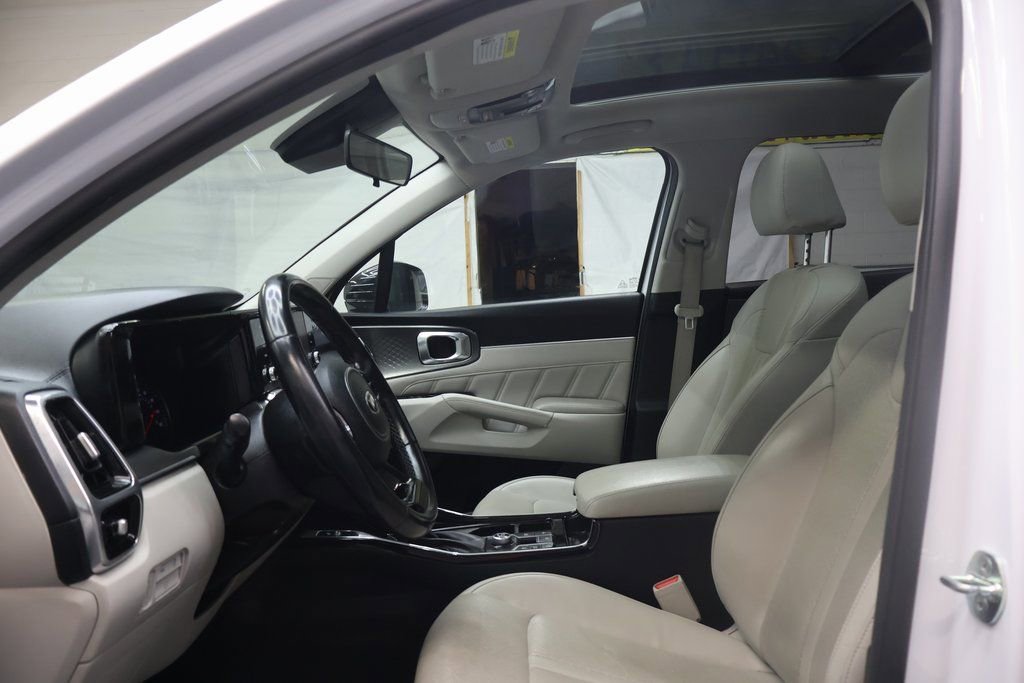 Used 2021 Kia Sorento SX image 18