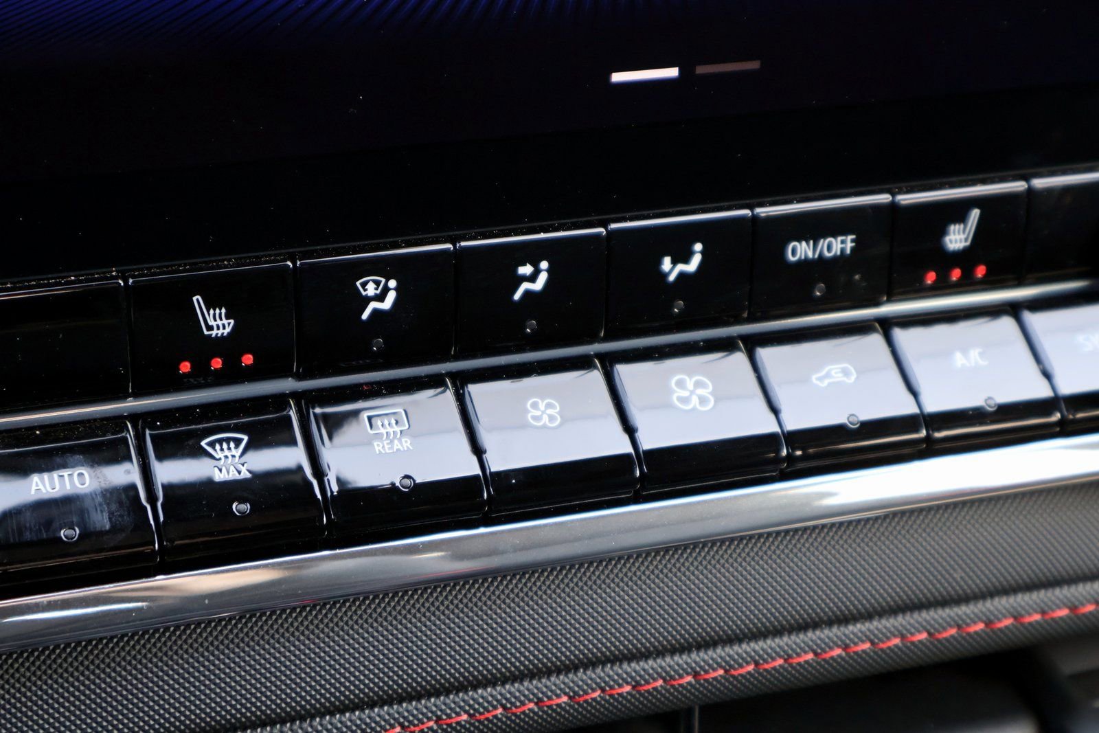 Used 2025 Chevrolet Colorado Z71 image 28