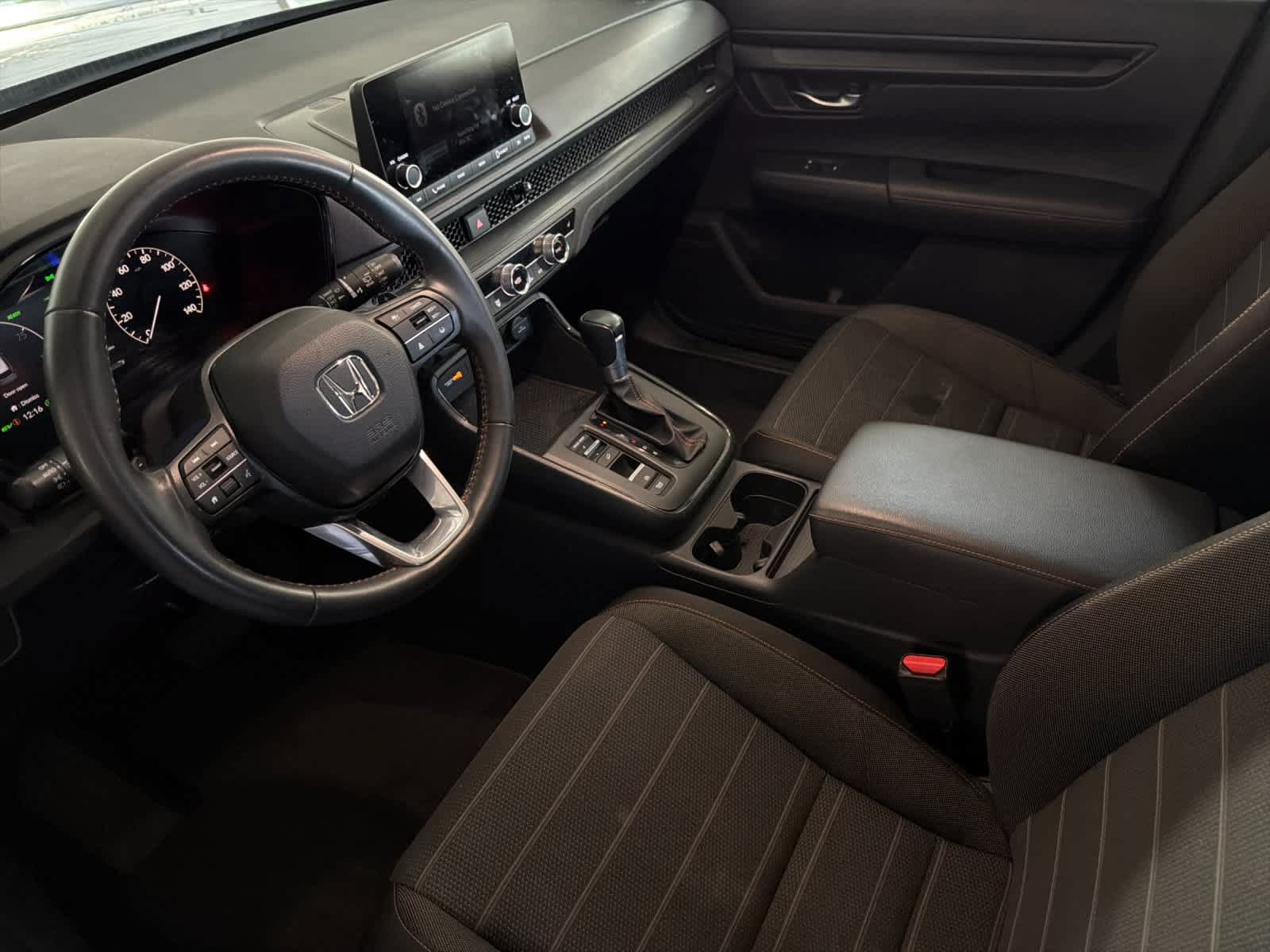 Used 2024 Honda CR-V Sport image 11