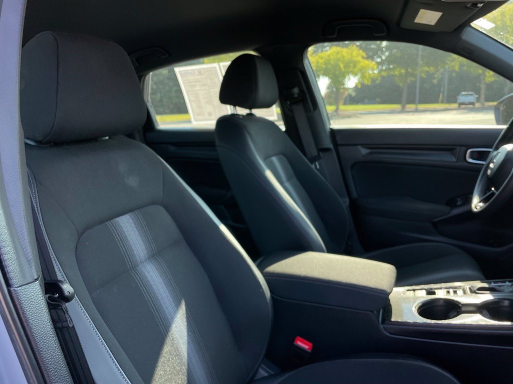 Certified 2025 Honda Civic Sport image 31