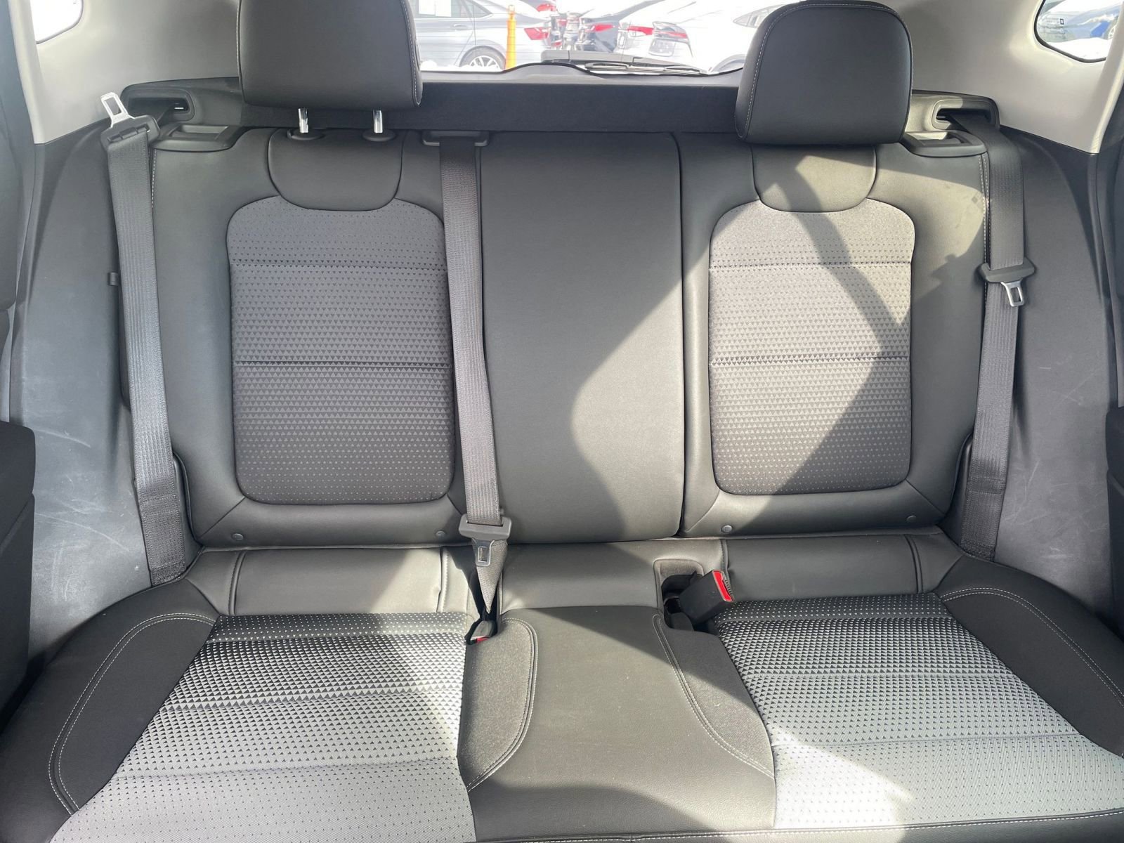 Used 2025 Chevrolet Trax LT w/ LT Convenience Package image 36