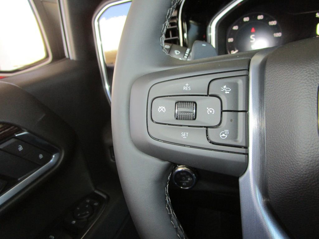 New 2026 GMC Sierra 1500 Elevation image 34