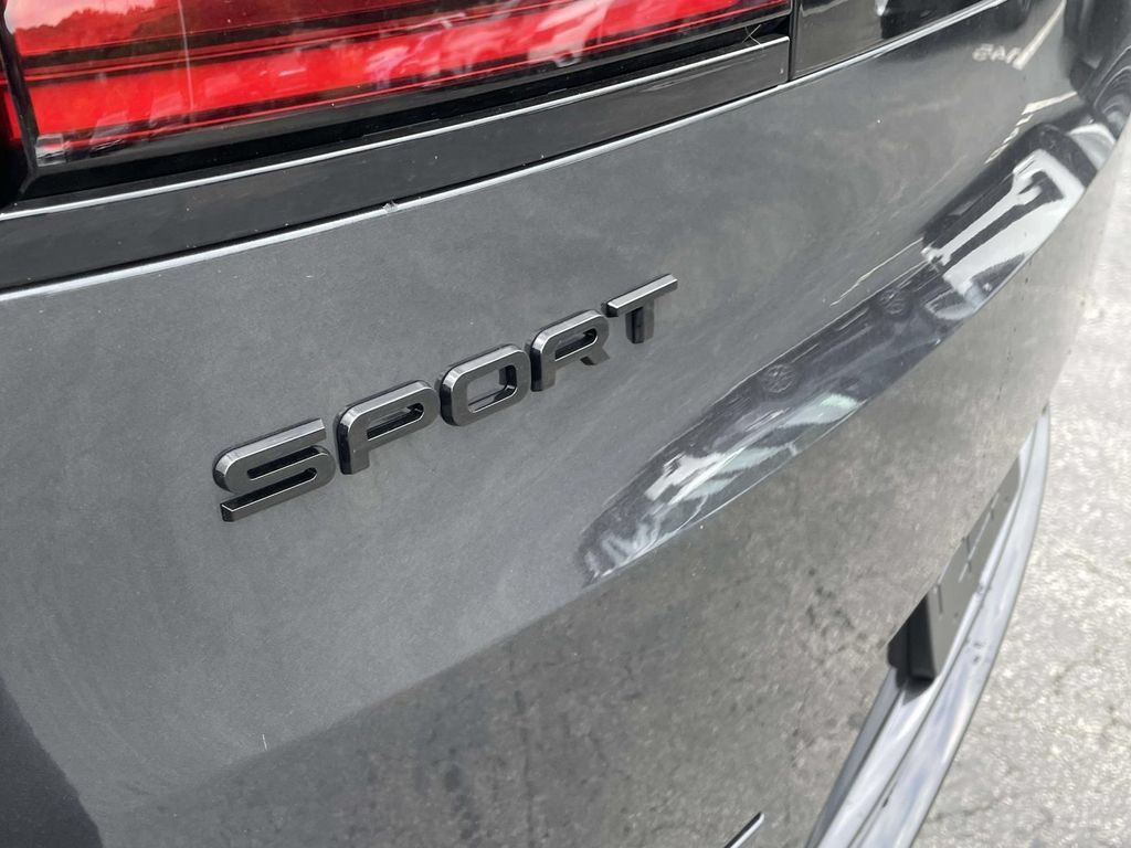 New 2026 Land Rover Range Rover Sport Dynamic SE AWD/4WD image 8