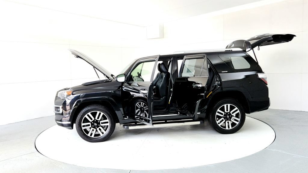 Certified 2024 Toyota 4Runner Limited AWD/4WD image 10