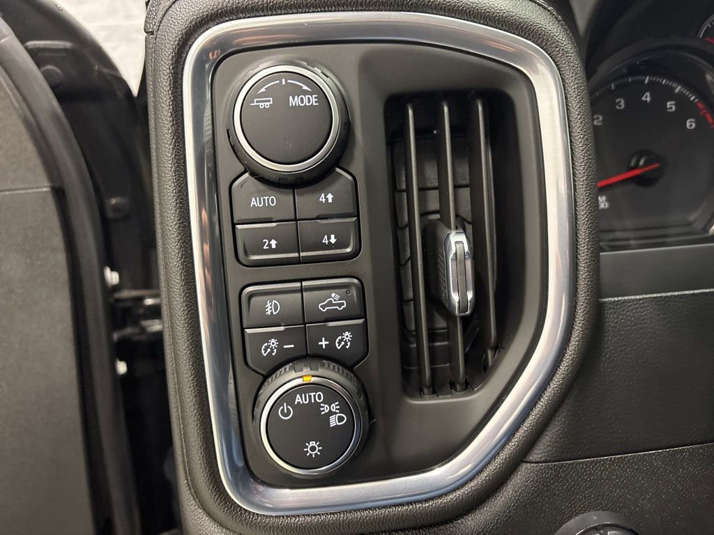Used 2022 Chevrolet Silverado 1500 RST w/ Z71 Off-Road Package image 28