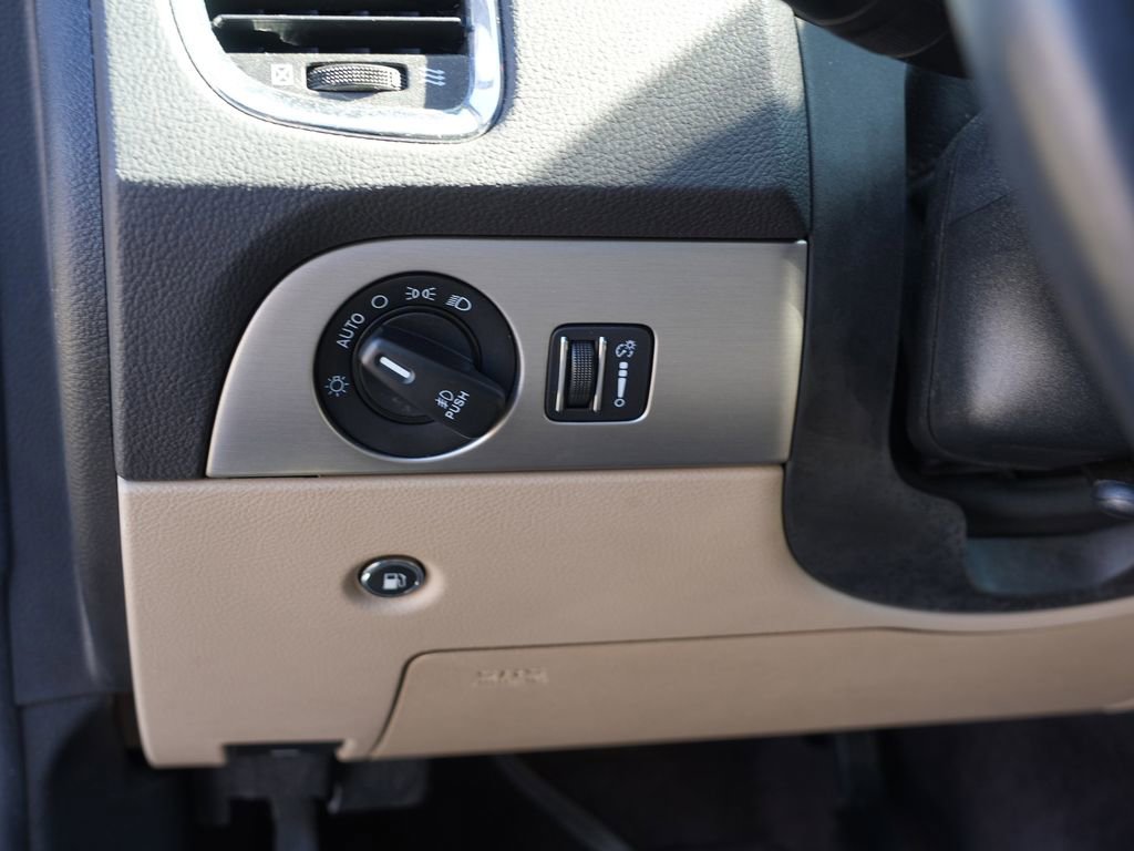 Used 2017 Dodge Durango SXT w/ Quick Order Package 23B AWD/4WD image 16