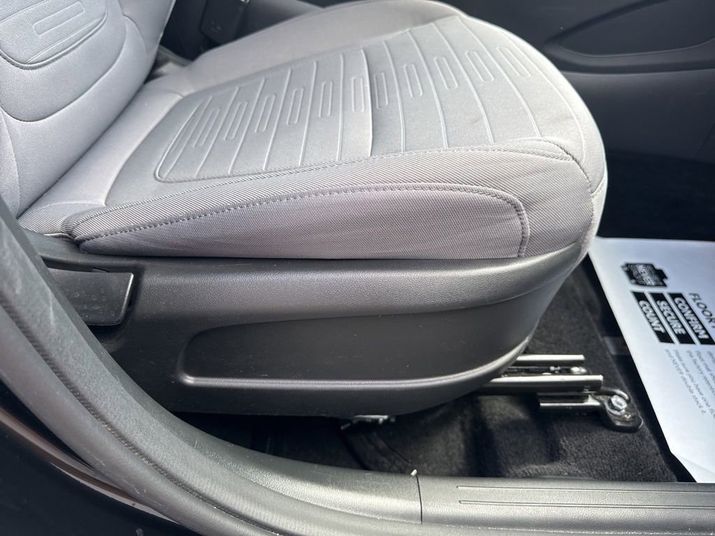 Used 2023 Hyundai Santa Cruz SEL Premium AWD/4WD image 25